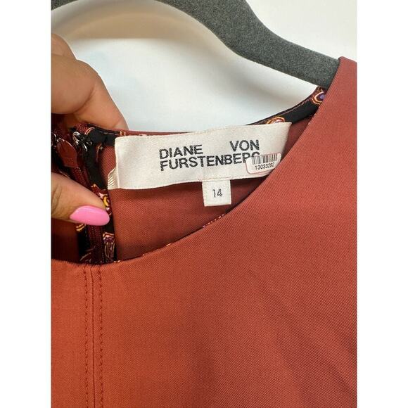 DVF 'Elio' Jam Stretch Cotton Sheath Jeanne Julian Wrap Dress - Picture 4 of 6